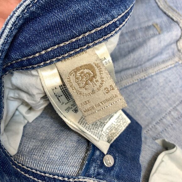 Sold - Picture 5 of 10